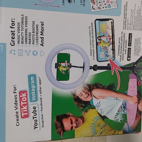 Studio Creator Video Maker Kit Complete - Picture 4 of 7